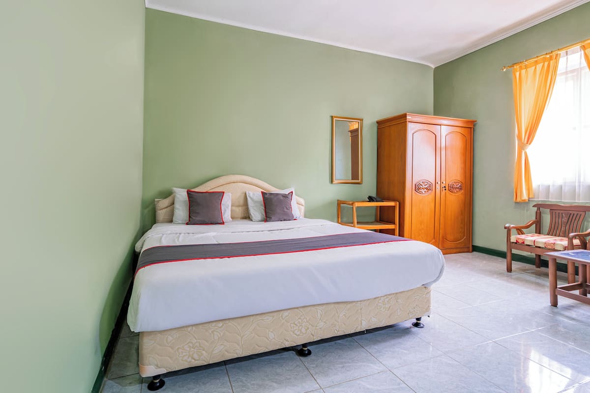 Familie suite | 1 slaapkamer, een bureau, gratis wifi, beddengoed