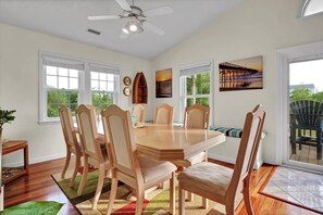 تناول الطعام