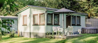 Waldhaus 2 mit Whirlpool - Ferienhäuser Insel Usedom - Direkt am Achterwasser!