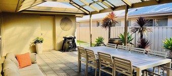 Guichen Villa 3 - Wi-Fi, Pets welcome outside