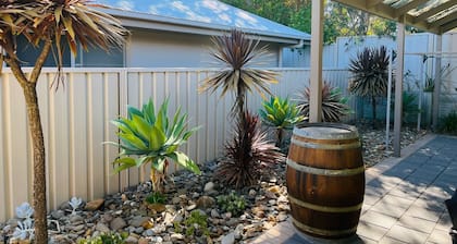 Guichen Villa 3 - Wi-Fi, Pets welcome outside