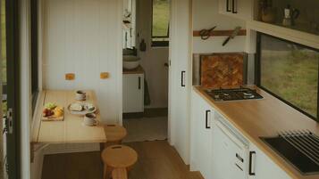 Fridge, stovetop, cookware/dishes/utensils