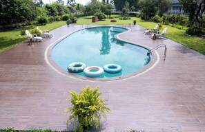 Piscina externa