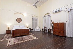 Heritage Suites