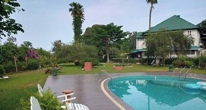 The Baradighi Bungalow - A Heritage Tea Resort