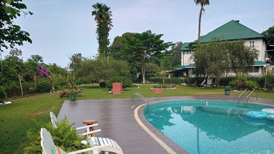 The Baradighi Bungalow - A Heritage Tea Resort