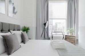 1 bedroom, iron/ironing board, travel cot, free WiFi