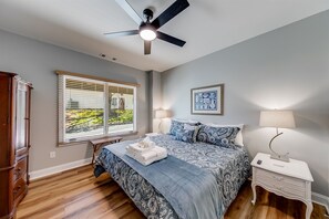 1 Schlafzimmer, Schreibtisch, Bügeleisen/Bügelbrett, kostenloses WLAN