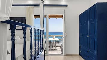 Family Studio Suite, Sea View | Premium bedding, down comforters, Select Comfort beds, in-room safe