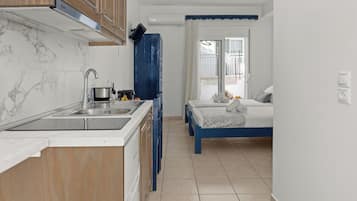 Luxury Double Room, Sea View | Premium bedding, down comforters, Select Comfort beds, in-room safe