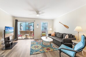Signature Condo, 2 Bedrooms, Balcony, Pool View | Living room - The Sands Condos (Gulf Shores)