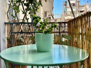 Outdoor dining - B1 Brown Home apartment (XP94+2V Athens, Greece)