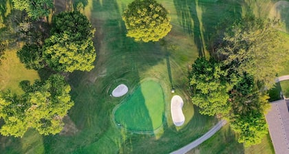Discounted Pointe Royale, No Steps Entry, Pools, Pickleball