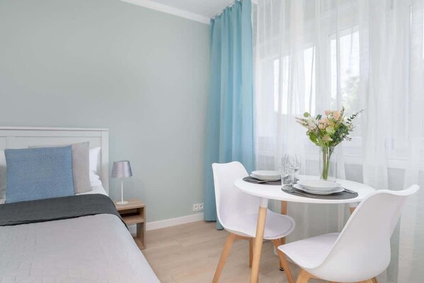 2 soverom, strykejern/-brett, wi-fi og sengetøy