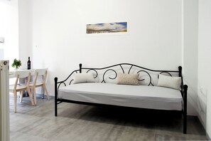 Suite, zum Garten hin | Wohnbereich | Flachbildfernseher