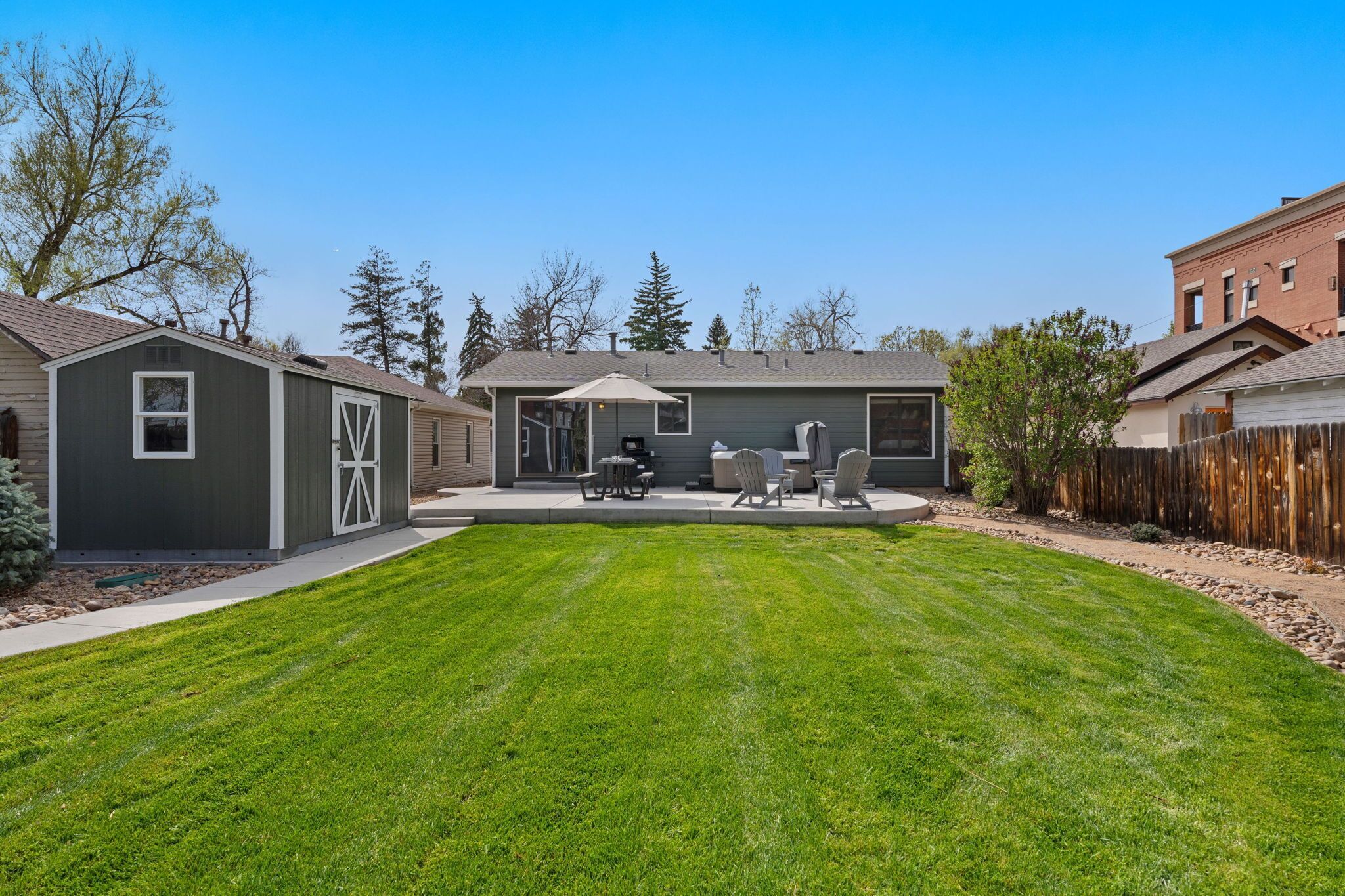 House, Multiple Beds, Hot Tub, Garden View (320 N. Meldrum) | Exterior