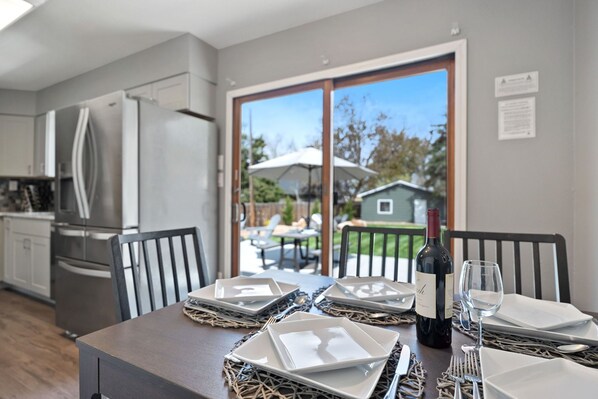 House, Multiple Beds, Hot Tub, Garden View (320 N. Meldrum) | Dining - Spirit of the Rockies - Private Backyard & Hot Tub (Fort Collins)