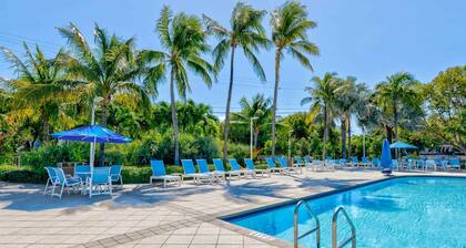 Flamingo Flats Ocean Pointe 5306 2BR/2BA