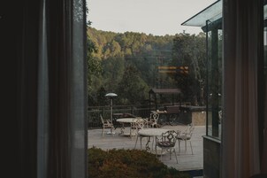 Nandakot Room with Sit-Out | Terrace/patio