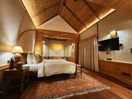 Nandakot Room with Sit-Out | Premium bedding, down comforters, memory foam beds, minibar