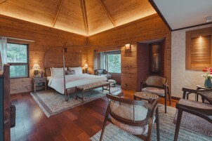 客房 (Nandakot Room with Sit-Out) | 起居区 | 42-英寸智能电视（配备有线频道）、桌上足球、书