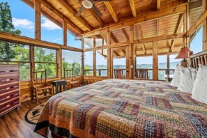 3 bedrooms, desk, iron/ironing board, free WiFi - Highland Lodge: 3BR w/Incredible Views | Hot Tub + Fireplaces (Sevierville)
