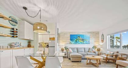 Tortuga Del Mar- 2 Bedroom Beachfront Condo with Pool