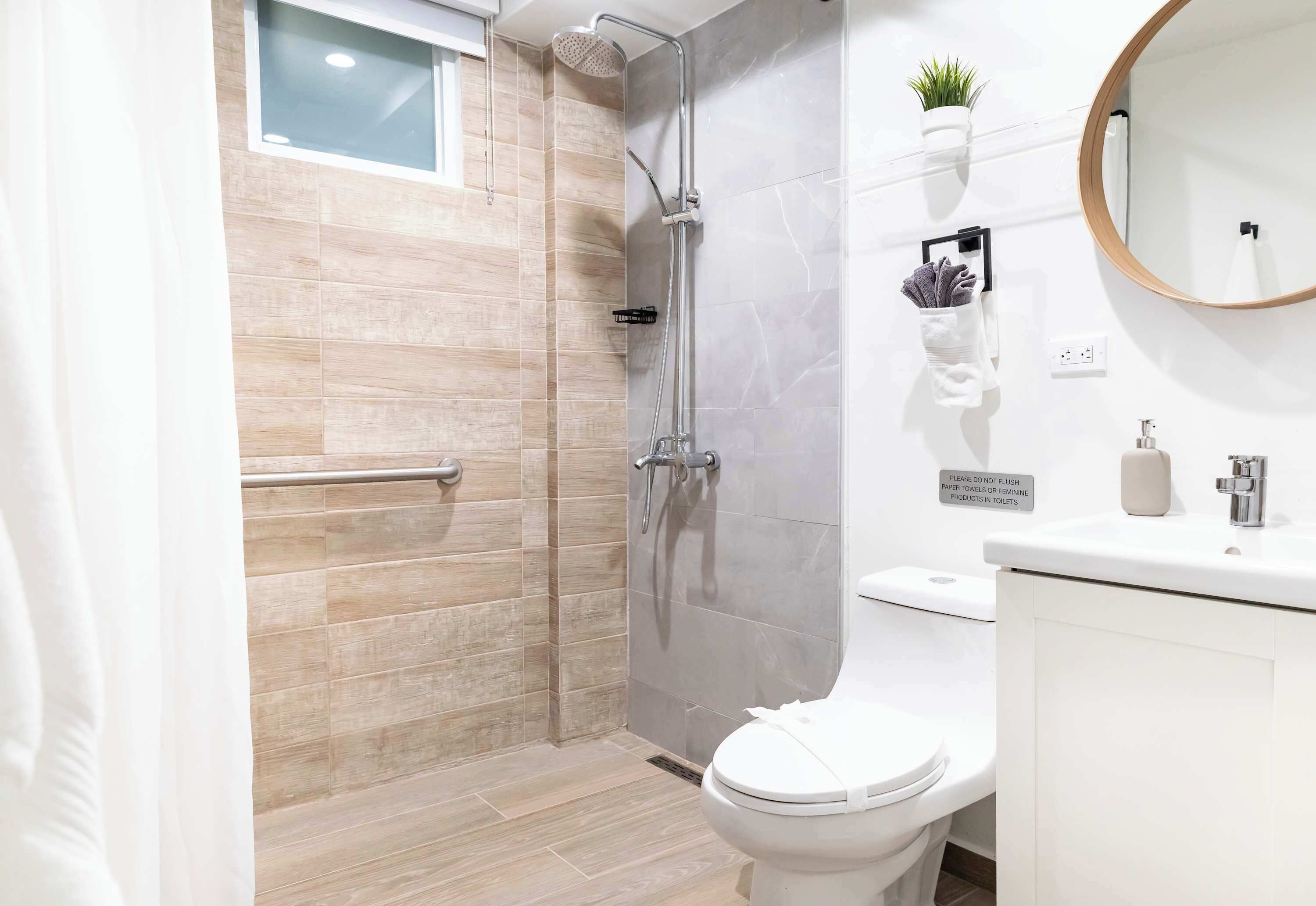 Shower, hair dryer, towels, shampoo