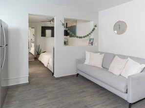 1 chambre, bureau, Wi-Fi, draps fournis