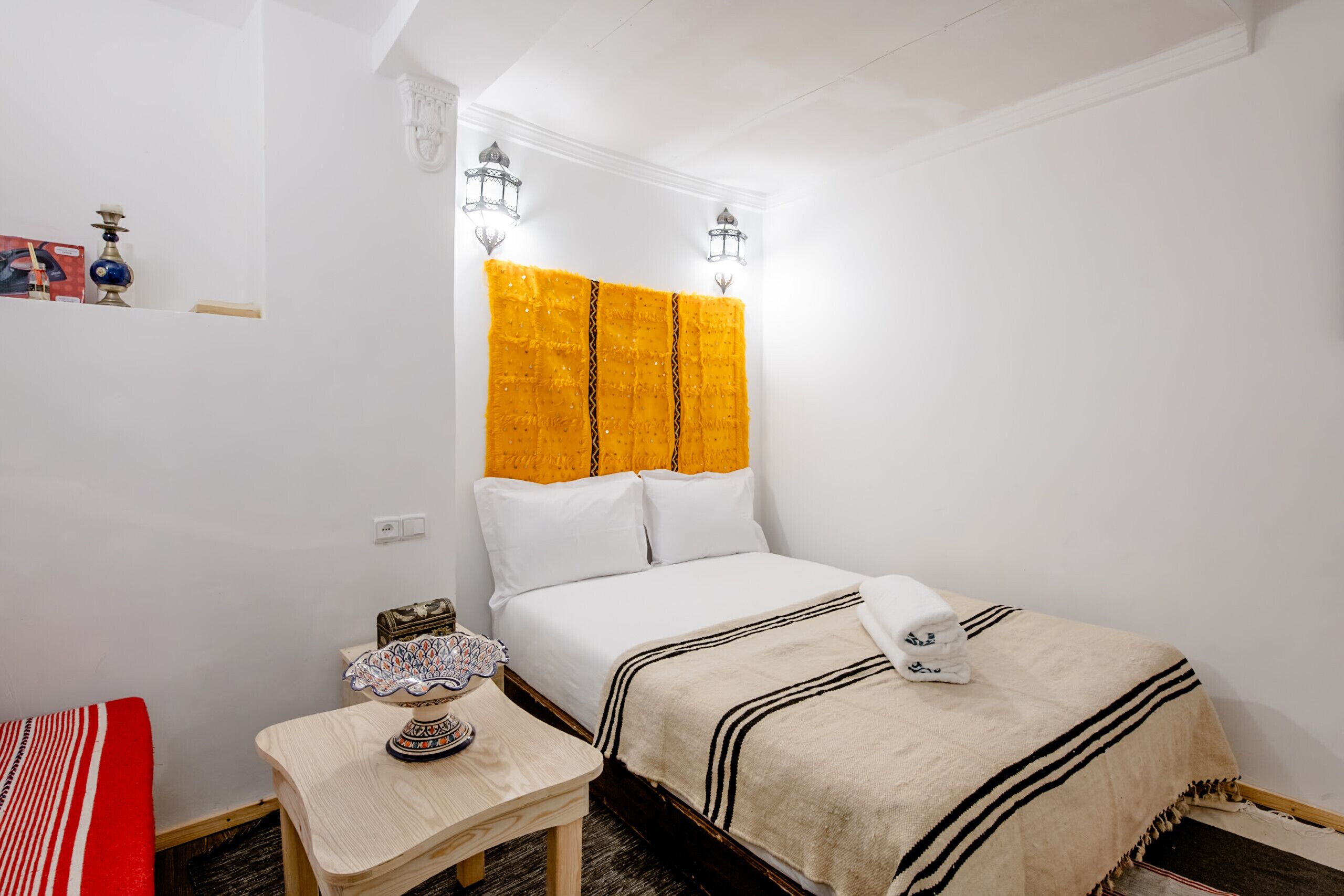 1 quarto, Wi-Fi de cortesia, roupa de cama