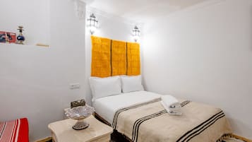 1 quarto, Wi-Fi de cortesia, roupa de cama