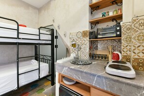 Microwave, coffee/tea maker, electric kettle, toaster - Le Studio 46 au Kasbah Tanger (Tanger)