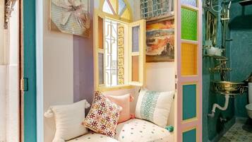 Wifi gratis y ropa de cama