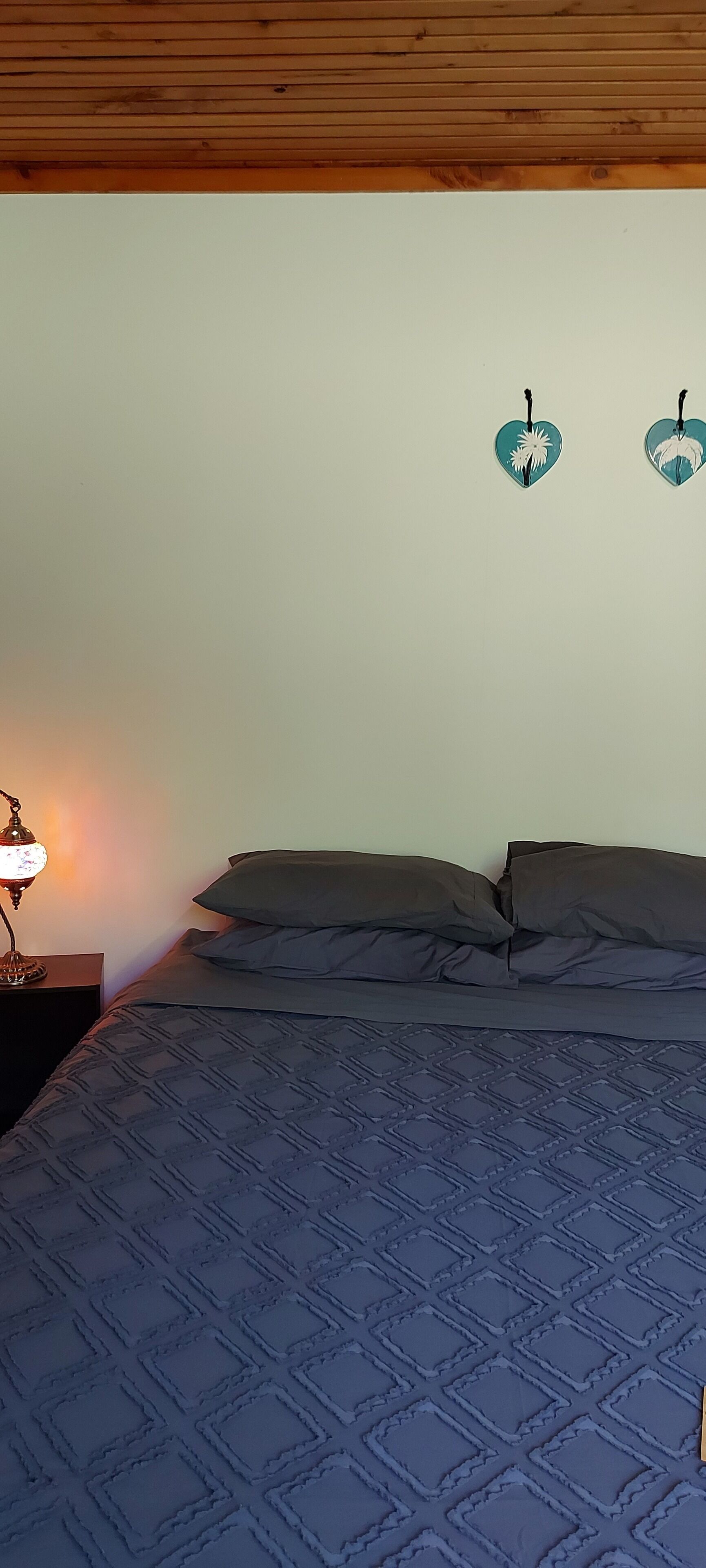 1 chambre, fer et planche à repasser, Wi-Fi gratuit, draps fournis