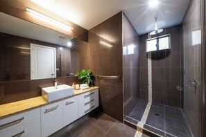 Dusche, Haartrockner