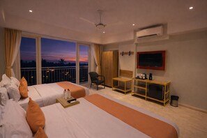 مكواة/لوح كي وواي فاي مجانًا وملاءات أسرّة