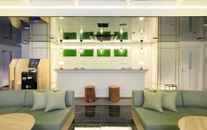 Lobby - Quintessa Hotel Kagoshima Tenmonkan Relax&Sleep (Kagoshima City)