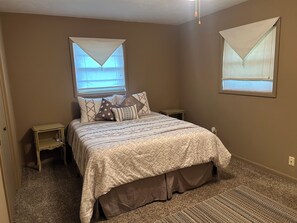3 bedrooms, free WiFi, bed sheets