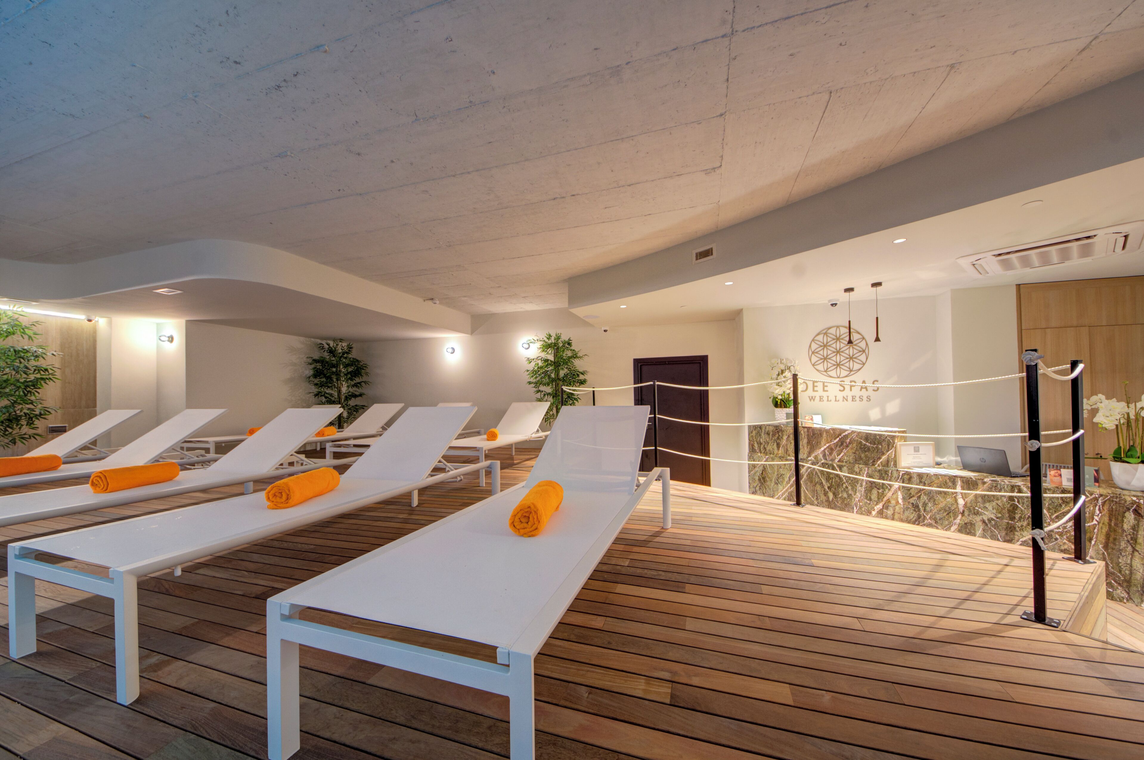 غرف معالجة الأزواج، ساونا، غرفة بخار، جلسات تدليك