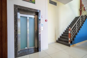 Elevator