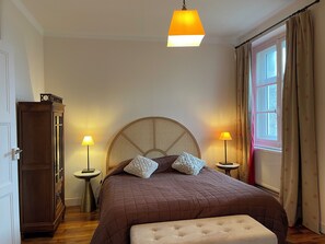 2 Schlafzimmer, Bügeleisen/Bügelbrett, kostenloses WLAN, Bettwäsche