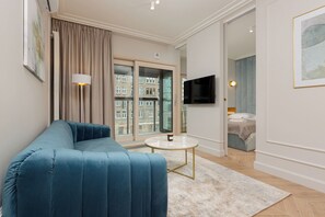 Apartment, 1 Schlafzimmer, Balkon | Wohnzimmer