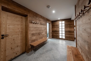 Interior - Chalet Le Refuge (La Salle-les-Alpes)