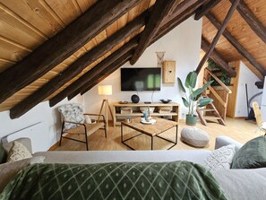 Een strijkplank/strijkijzer, gratis wifi