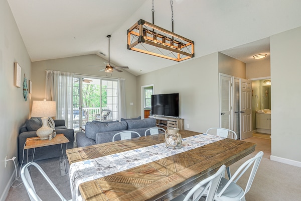 Apartment (2 Bedrooms) | Front of property