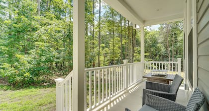 2 Mi to Lake Access: Pet-friendly Bumpass Retreat!