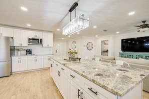 House (4 Bedrooms) | Interior - Spring Hill Home w/ Pool, BBQ Grill & Outdoor TV! (Spring Hill)