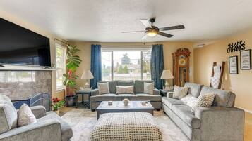 House (3 Bedrooms) | Interior