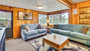 Fireplace, books - Cozy Wisconsin Cabin: Walk to Beach & Boat Ramp! (Bagley)