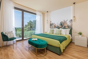 4 quartos, ferros/tábuas de passar roupa, Wi-Fi, roupa de cama